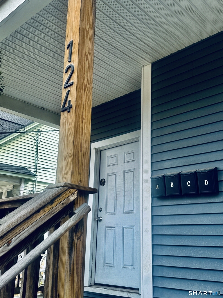 124 Meriden Road - Photo 0