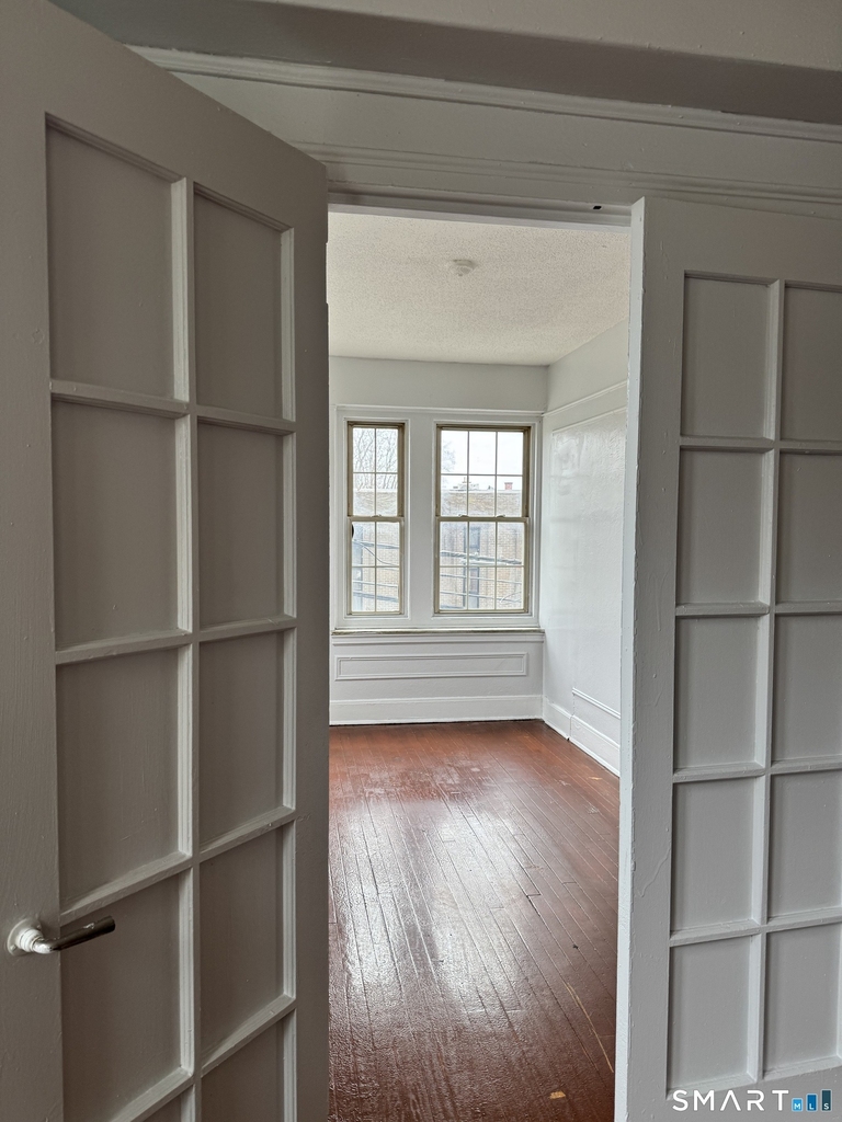 144 Grove Street - Photo 5