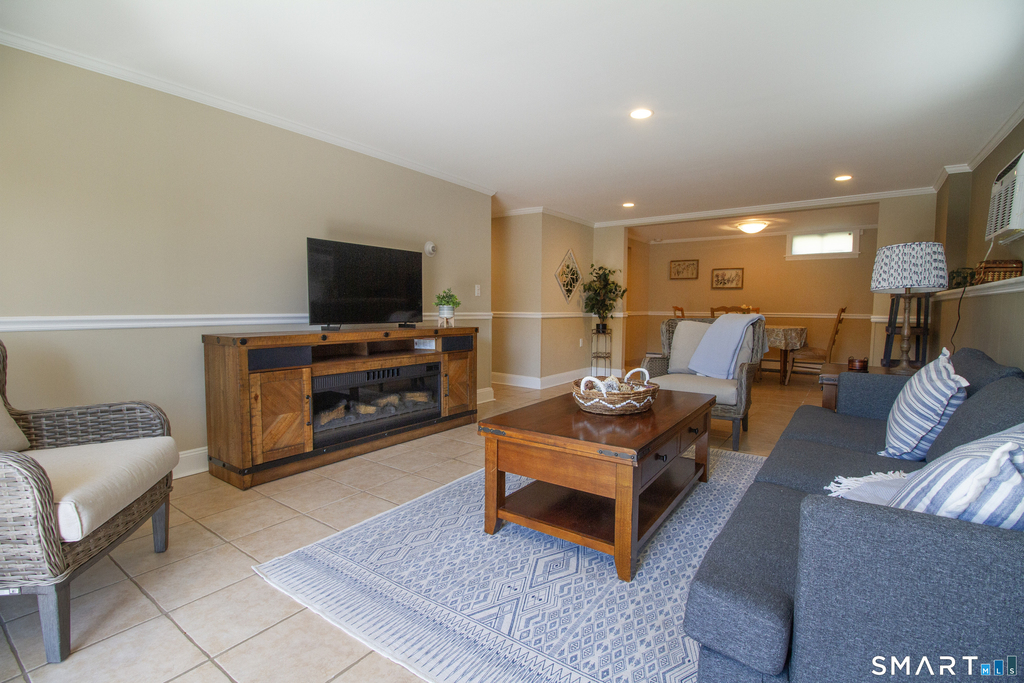 14 Lake Drive - Photo 4