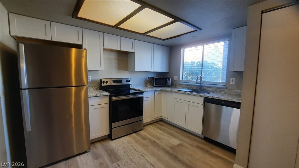 1632 Marathon Drive - Photo 0