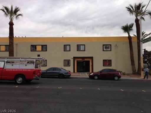 1116 E Ogden Avenue - Photo 1