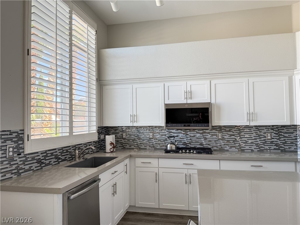 2012 Scarlet Rose Drive - Photo 21
