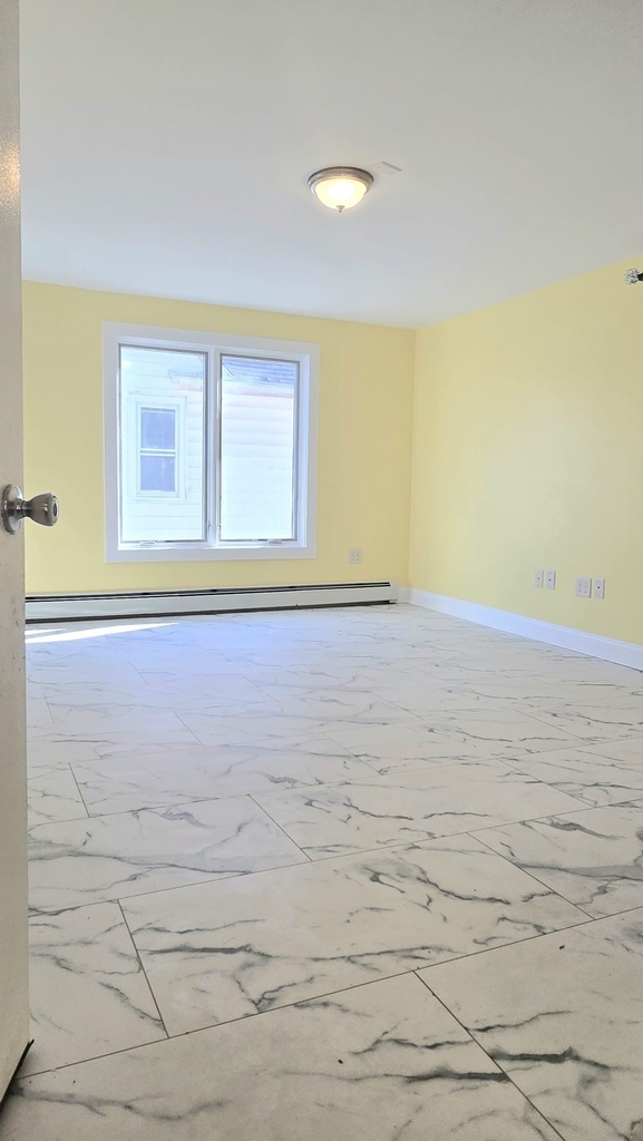 106 Madison Ave - Photo 4