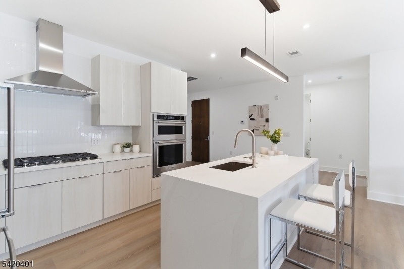 423 South Avenue West - Photo 10