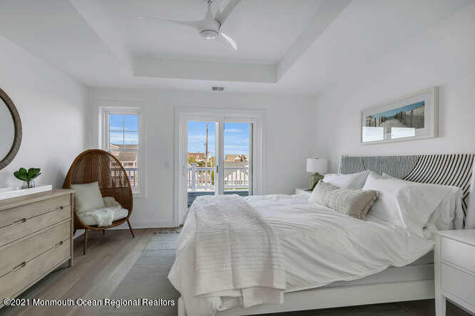 916 Ocean Avenue - Photo 34