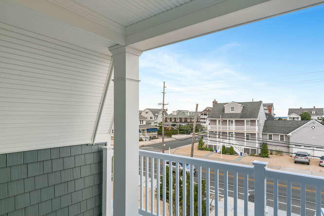 916 Ocean Avenue - Photo 26