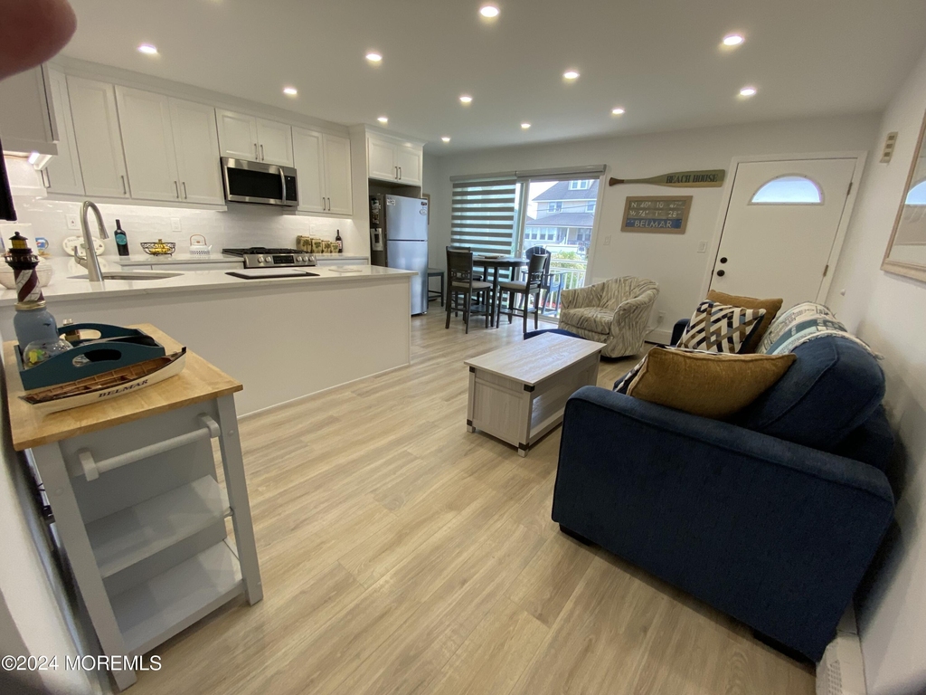 205 Ocean Avenue - Photo 5