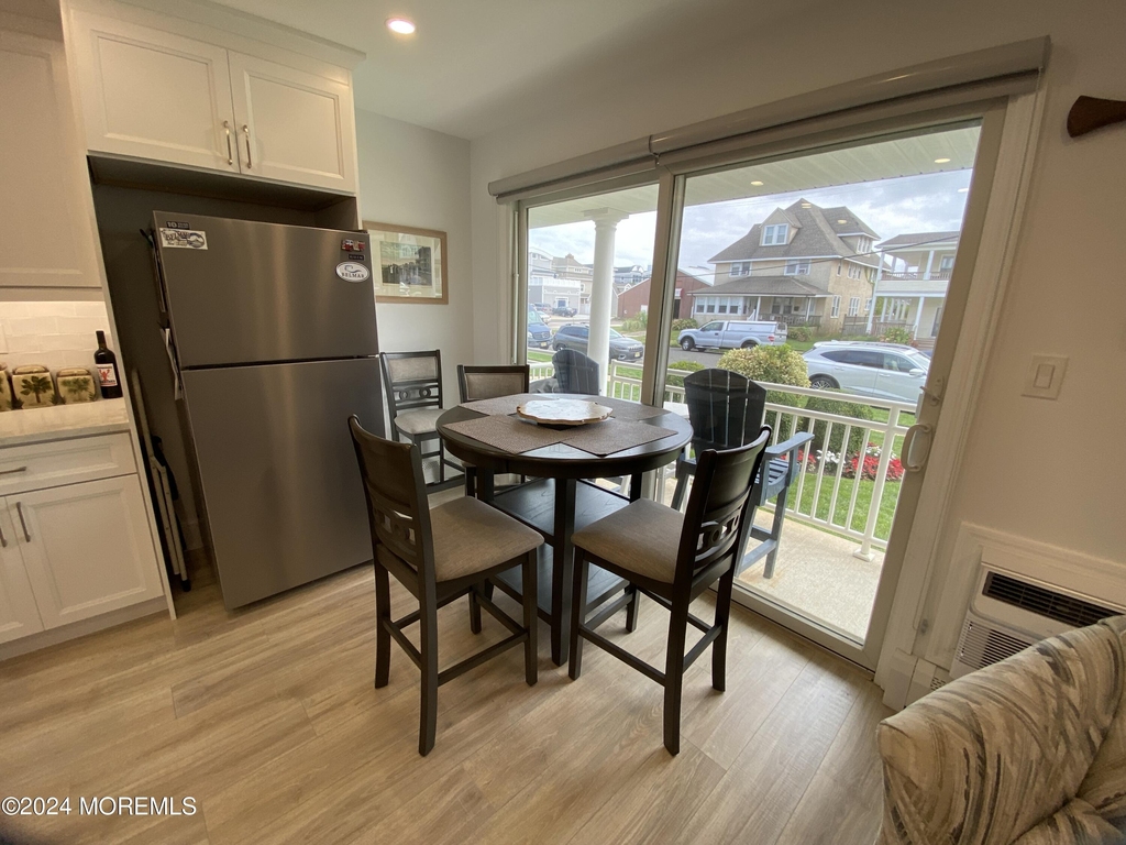 205 Ocean Avenue - Photo 6