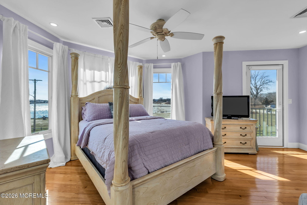 550 Whiting Avenue - Photo 40