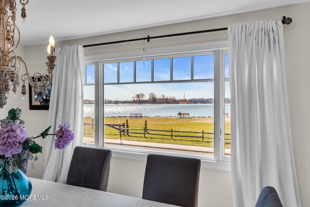 550 Whiting Avenue - Photo 21