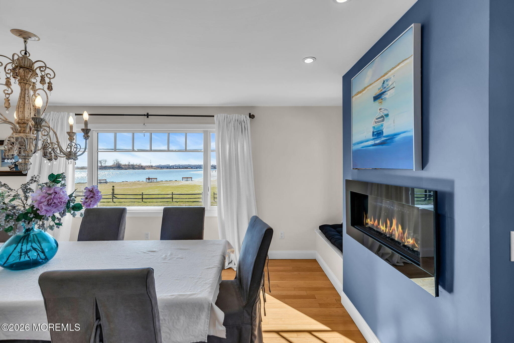 550 Whiting Avenue - Photo 18