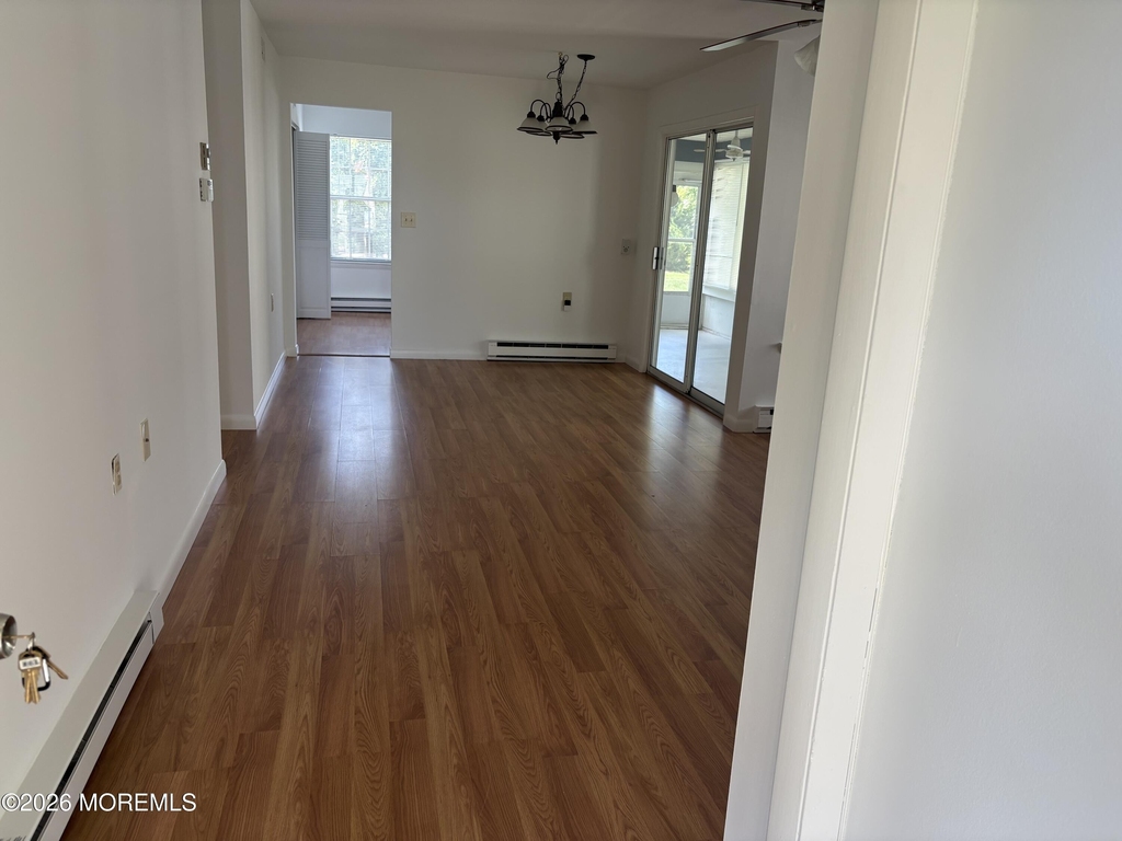 21 Newbury Row - Photo 7