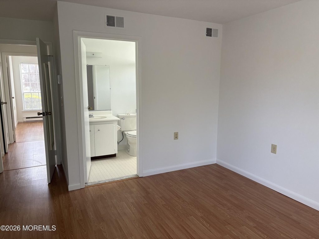 21 Newbury Row - Photo 16