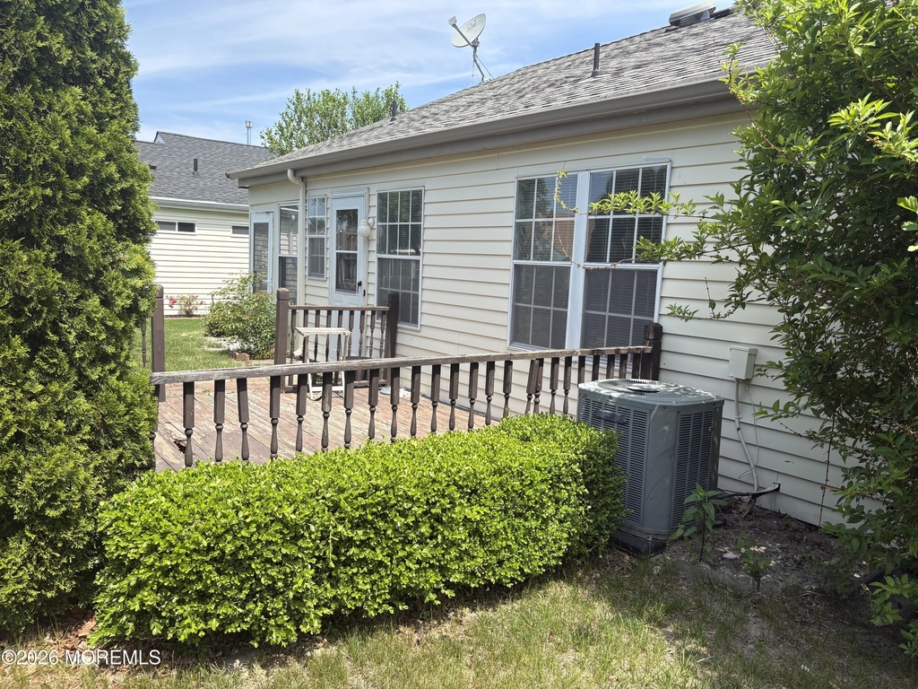 21 Newbury Row - Photo 5