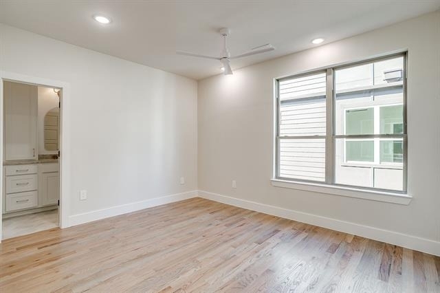 300 Foch Street - Photo 17