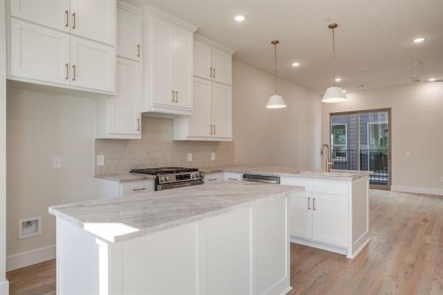 300 Foch Street - Photo 11