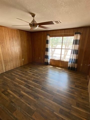 104 County Road 1296 - Photo 16