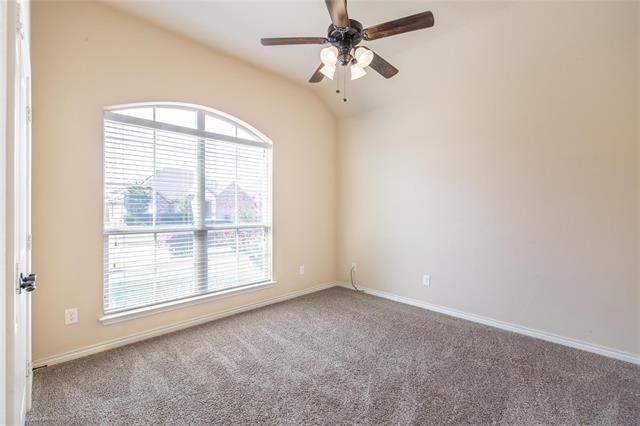 637 Peach Lane - Photo 17