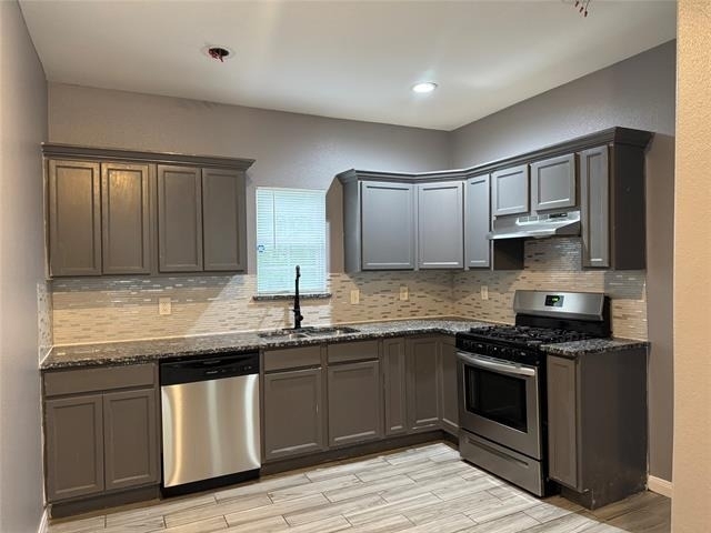 7315 Toland Street - Photo 6