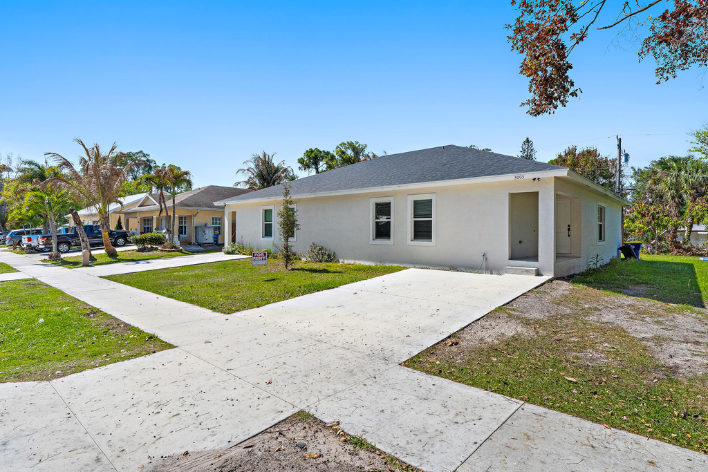3003 Se Fairmont Street - Photo 2
