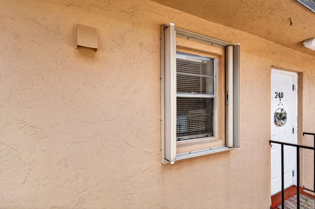 600 Sw 2nd Avenue - Photo 13
