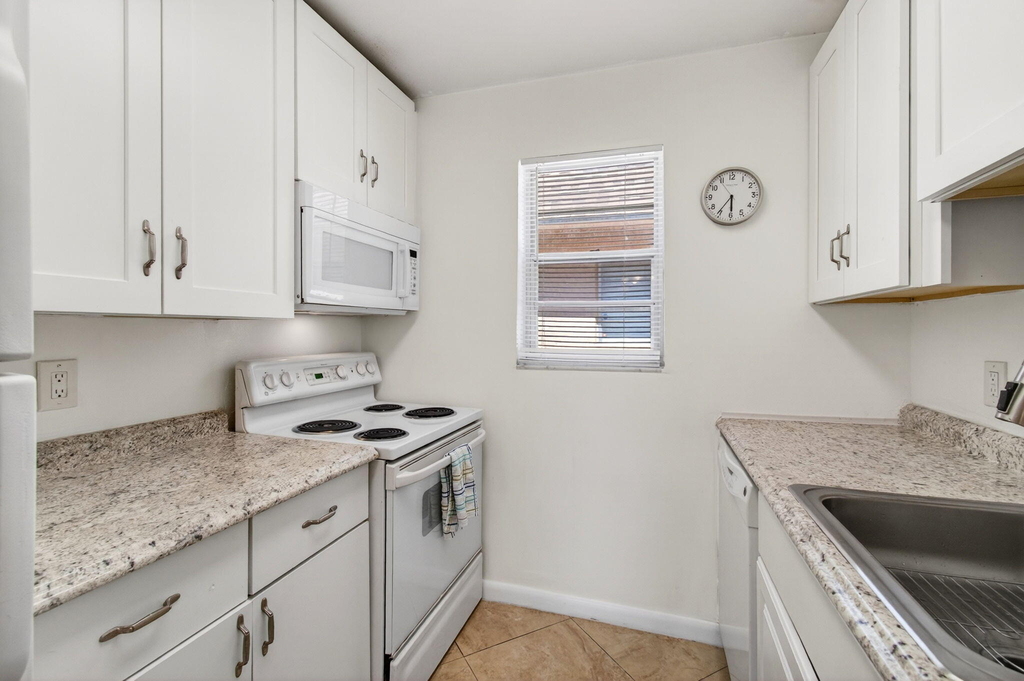 600 Sw 2nd Avenue - Photo 26