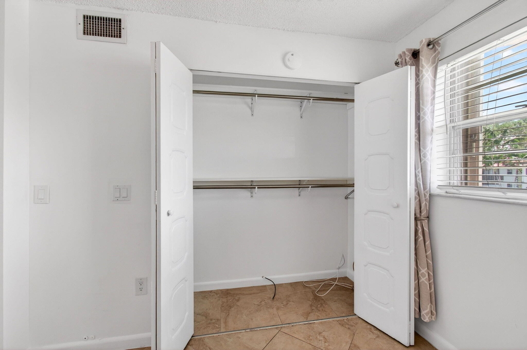 600 Sw 2nd Avenue - Photo 40