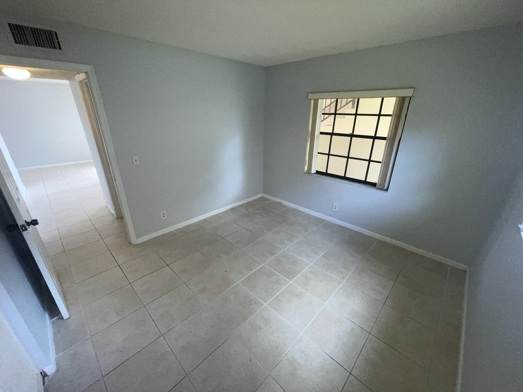 4185 Oak Terrace Drive - Photo 6