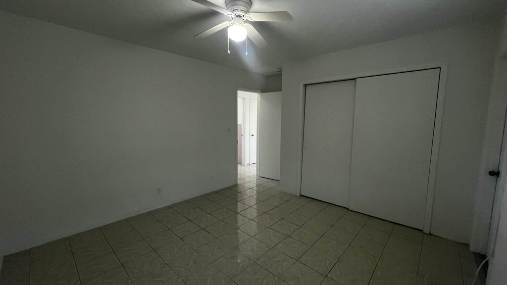 13 Ne 2nd Avenue - Photo 6