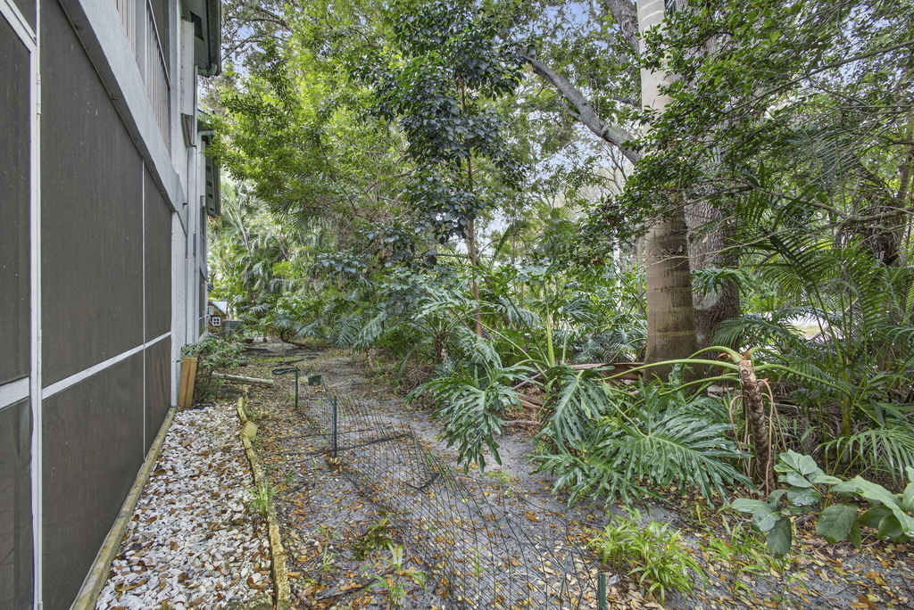 9746 Nickels Boulevard - Photo 16