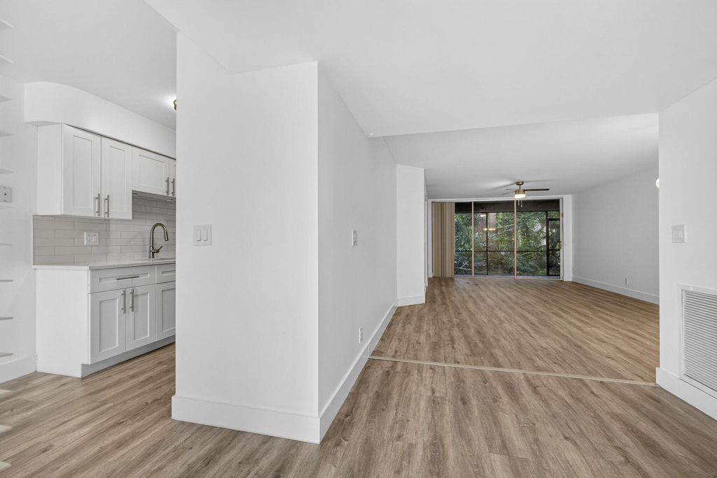 9746 Nickels Boulevard - Photo 6