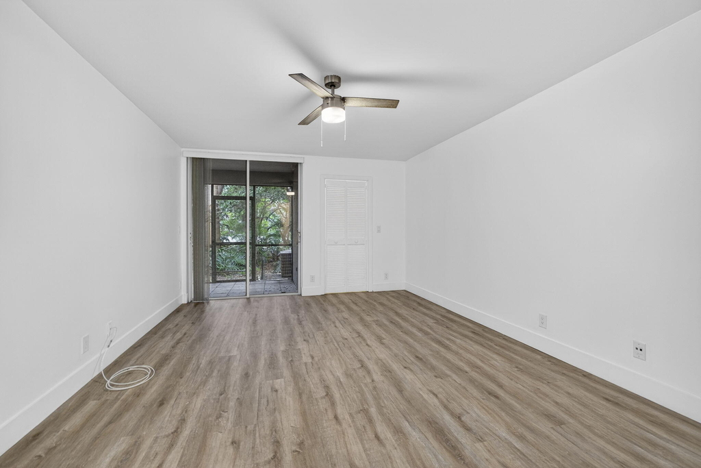 9746 Nickels Boulevard - Photo 21