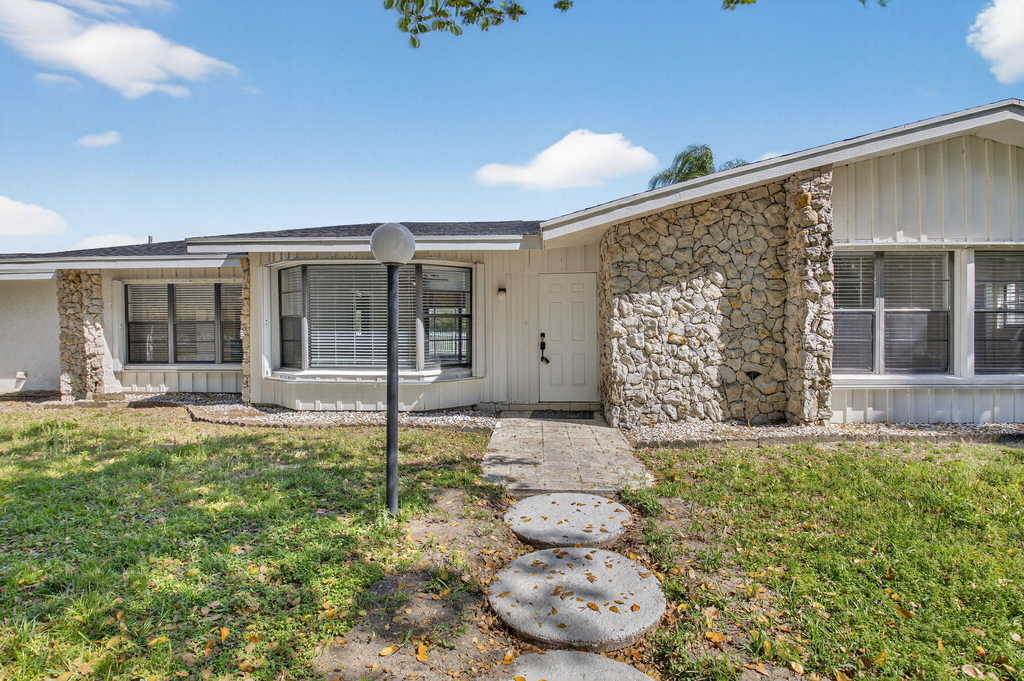 10157 La Reina Road - Photo 4