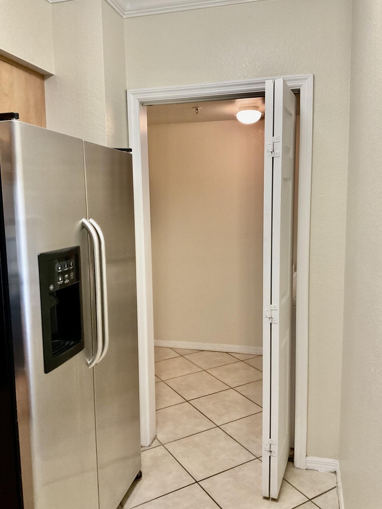6418 Emerald Dunes  W/garage - Photo 5