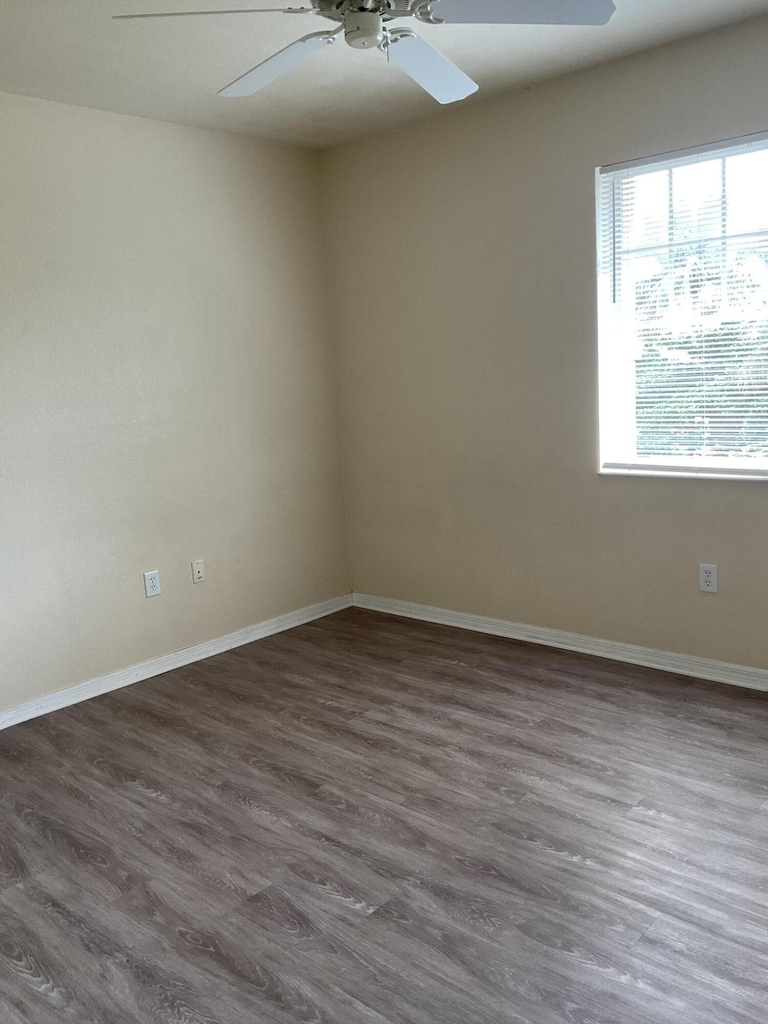 6418 Emerald Dunes  W/garage - Photo 8