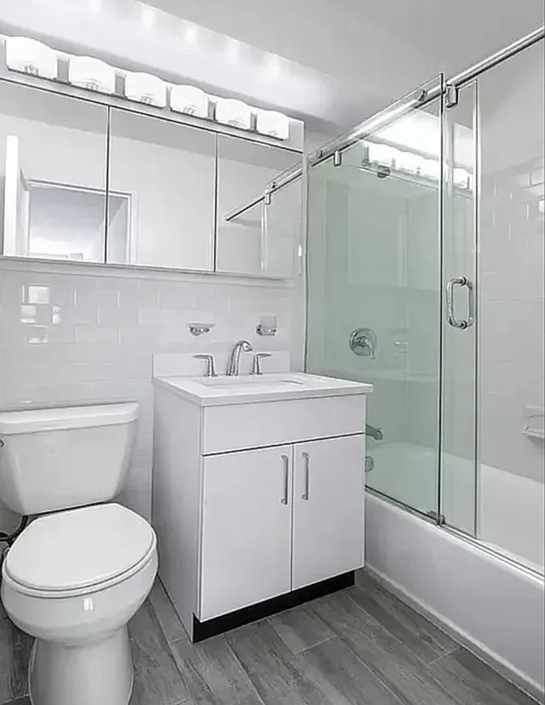 240 East 82nd Street - Photo 3