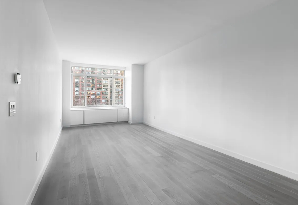West 65  St  - Photo 1