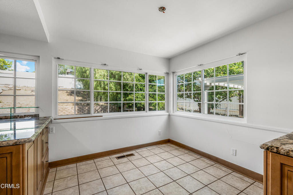 327 Bethany Street - Photo 13