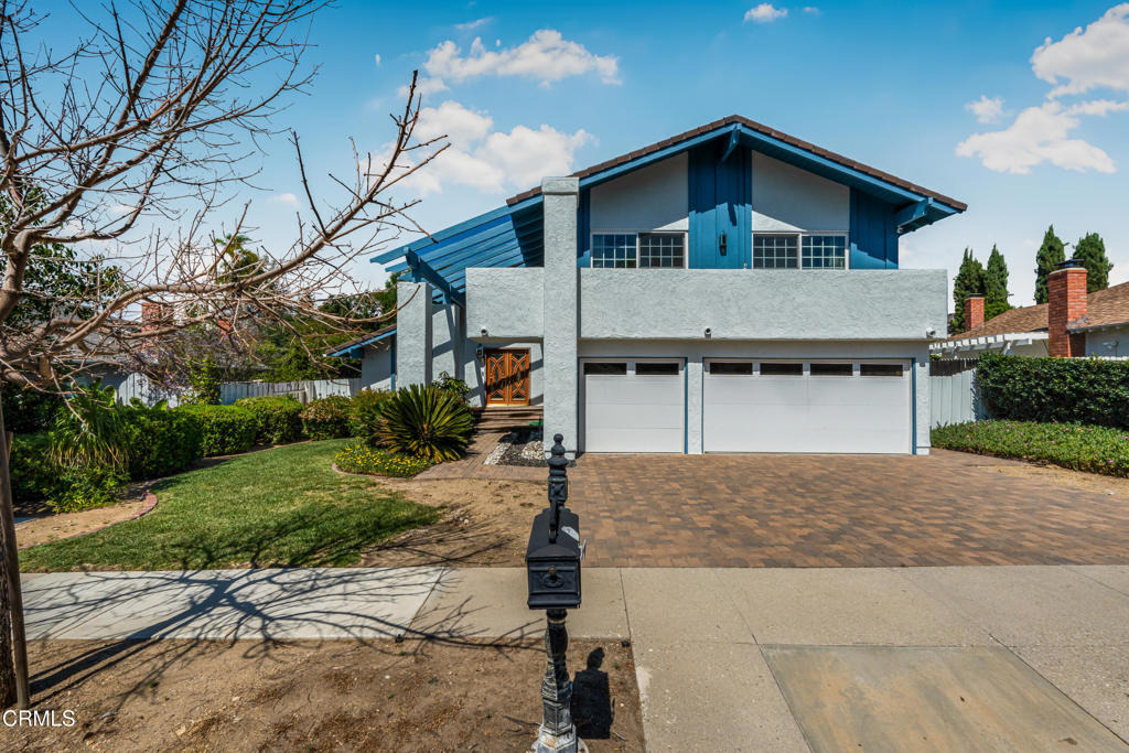 327 Bethany Street - Photo 2