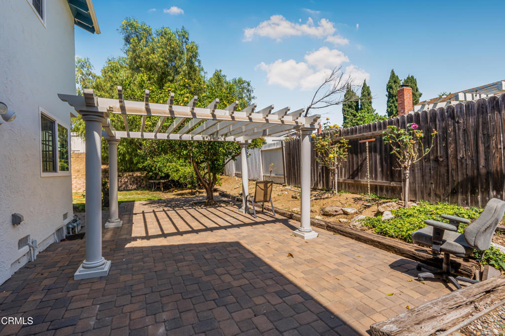 327 Bethany Street - Photo 45
