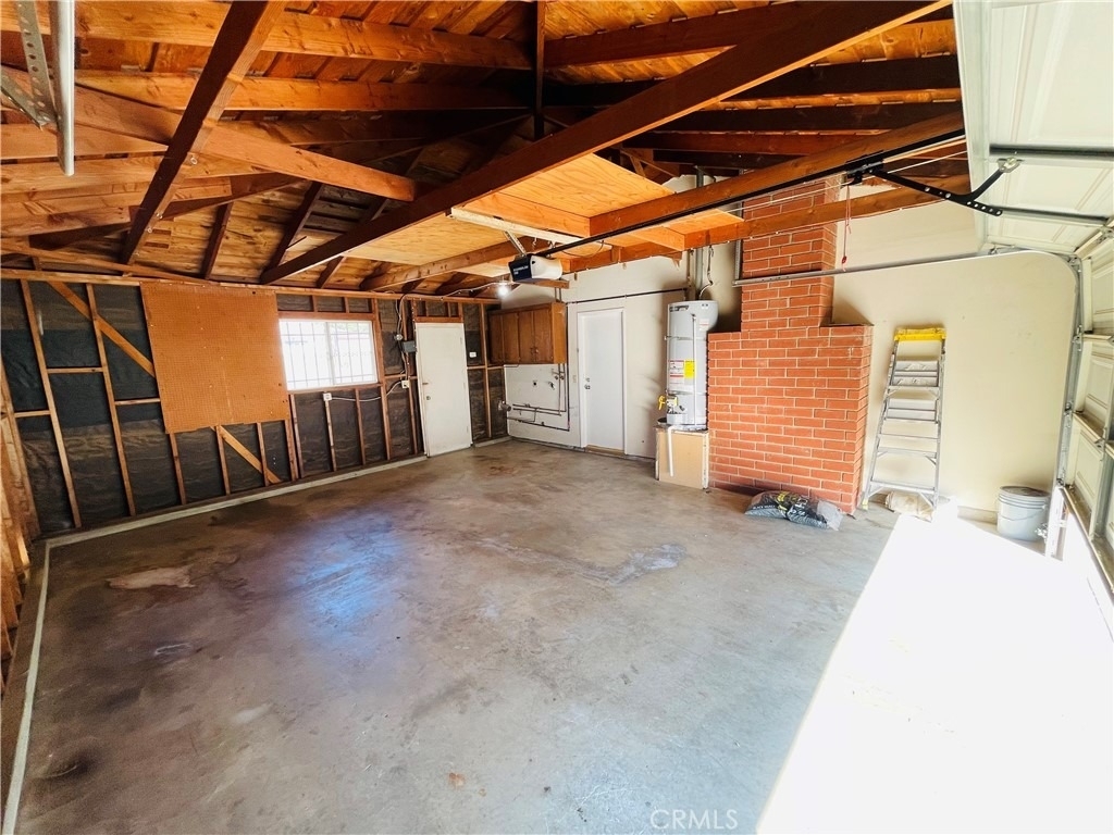 678 Monterey Place - Photo 25