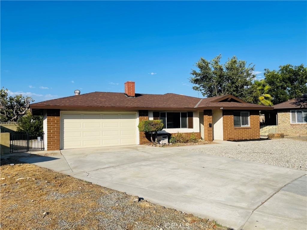 678 Monterey Place - Photo 2