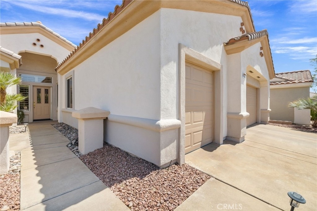 78688 Sunrise Canyon Avenue - Photo 4