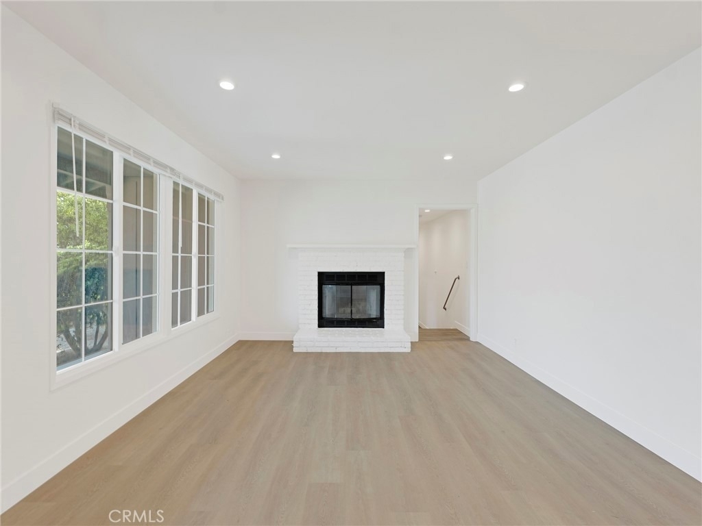 22222 Vanowen - Photo 4