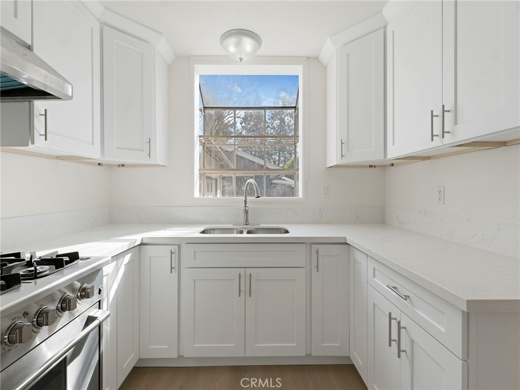 22222 Vanowen - Photo 23