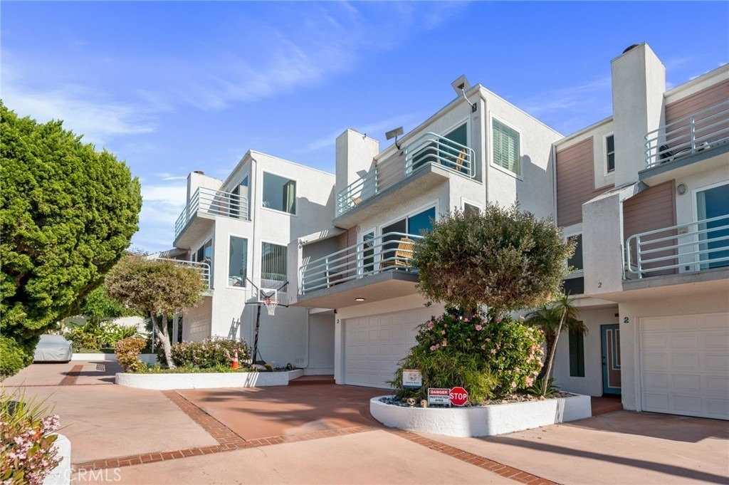 867 Aubrey Court - Photo 1