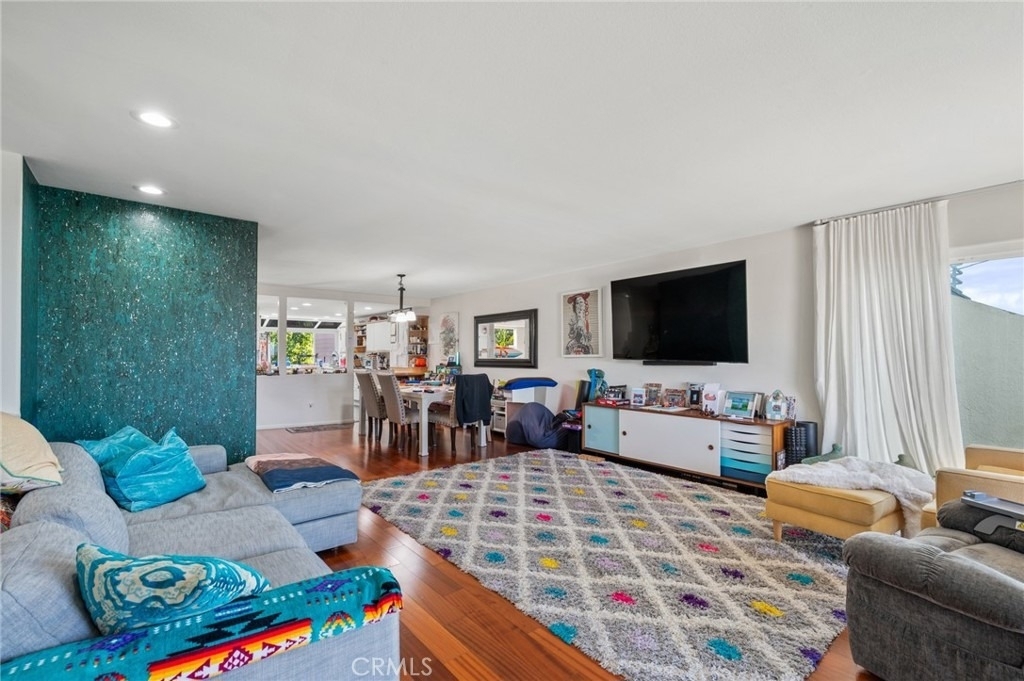 867 Aubrey Court - Photo 5