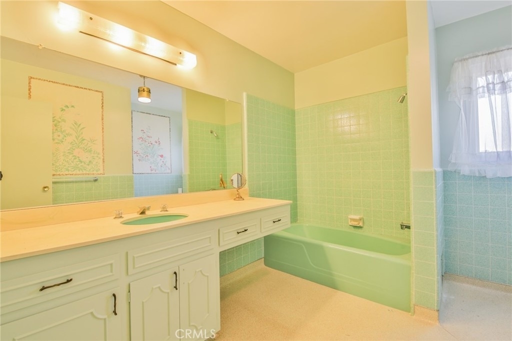 3744 Pine - Photo 22