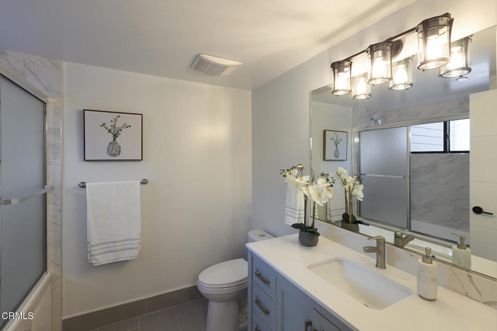 1300 W Mission Boulevard - Photo 14