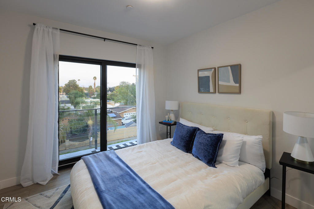 1300 W Mission Boulevard - Photo 18